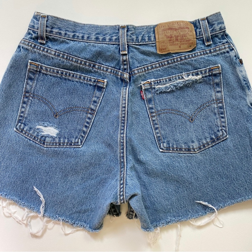Vintage Levi’s 550 High Rise Denim Jean Shorts